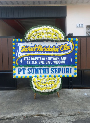 Papan Bunga Duka di Pakuncen