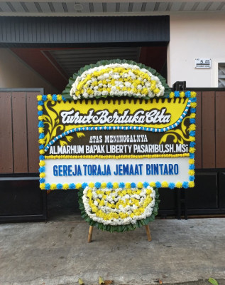 Papan Bunga Duka di Pakuncen