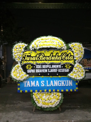 Papan Bunga Duka di Pakuncen
